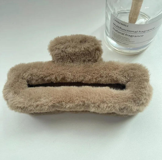 Plush Cloud Claw Clips